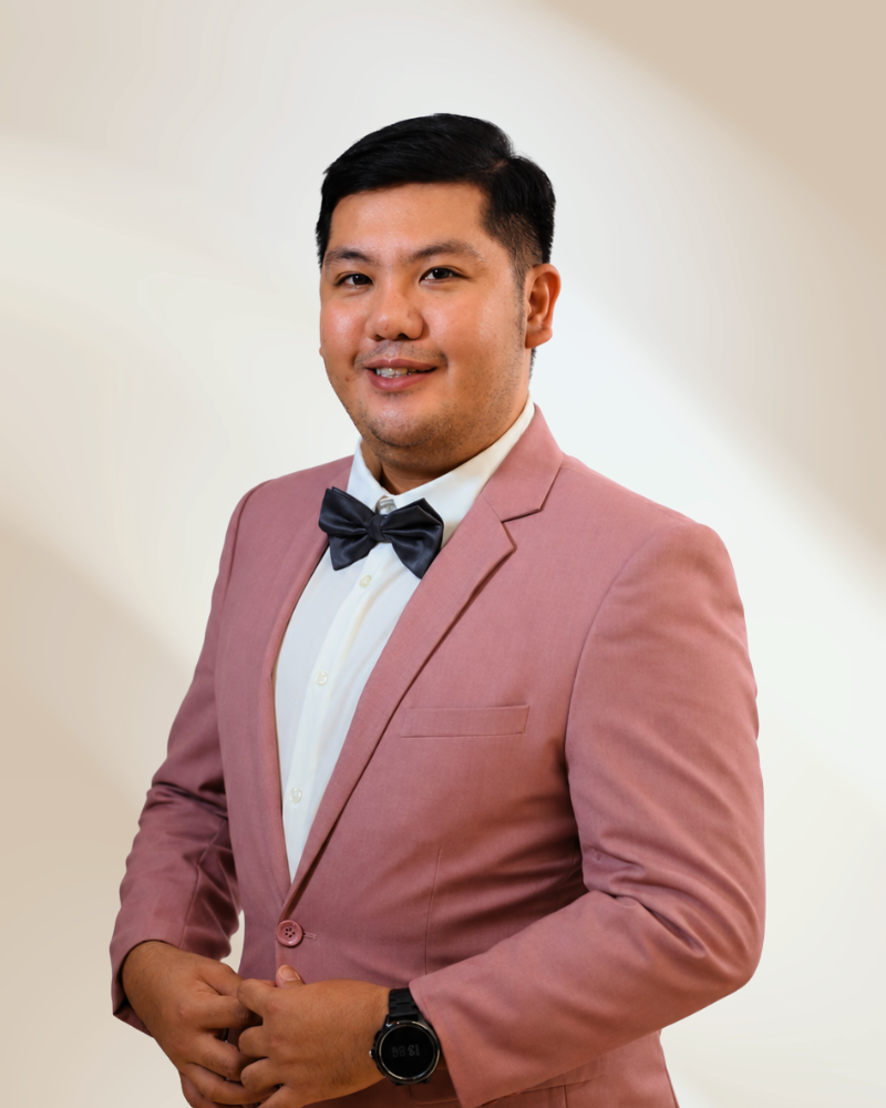 Darwin Romero R.N.